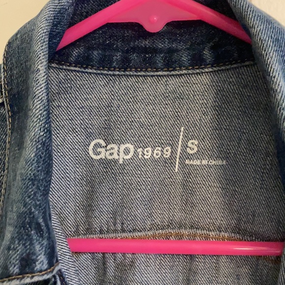 Gap Jean Jacket - Picture 2 of 3